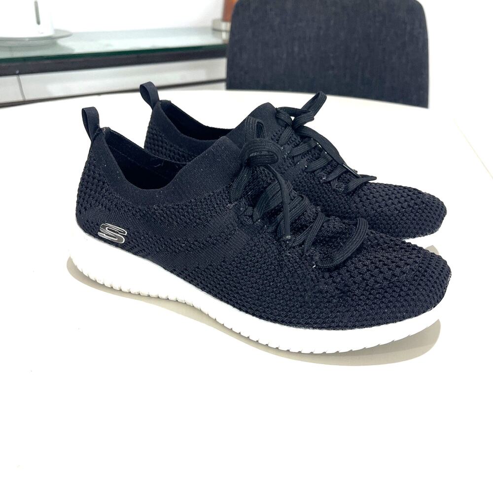 SKECHERS WOMEN Sz 9 ULTRA FLEX Black Slip On Sneakers Shoes Mesh FLAW